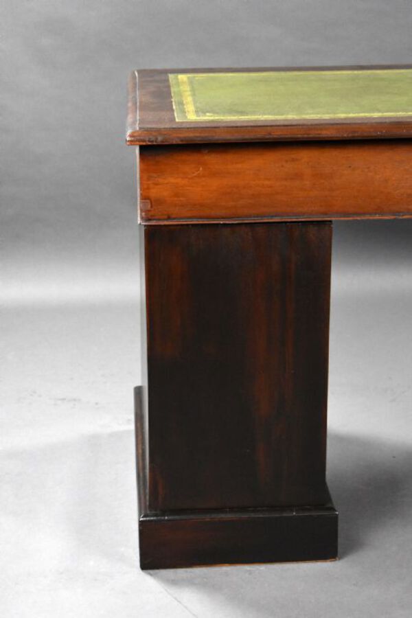 Antique Victorian Mahogany Pedestal Desk