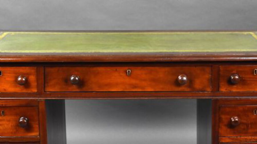 Antique Victorian Mahogany Pedestal Desk