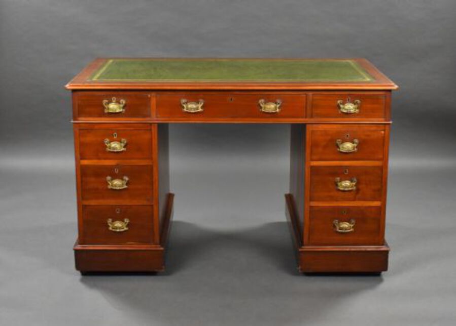 Antique Victorian Mahogany Pedestal Desk