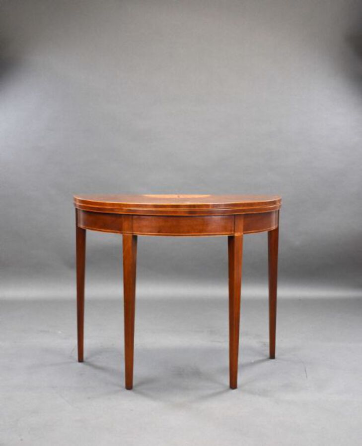 Antique George III Mahogany Tea Table