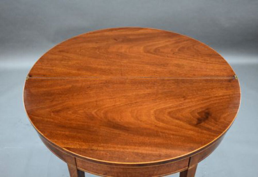 Antique George III Mahogany Tea Table