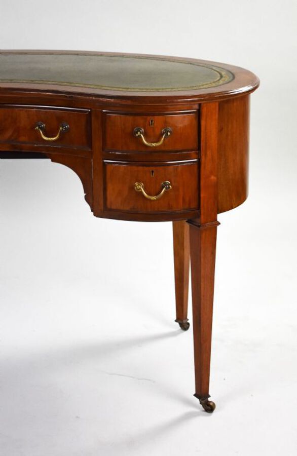 Antique Edwardian Mahogany Kidney Shaped Desk