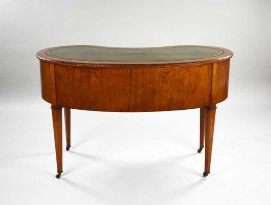 Antique Edwardian Mahogany Kidney Shaped Desk