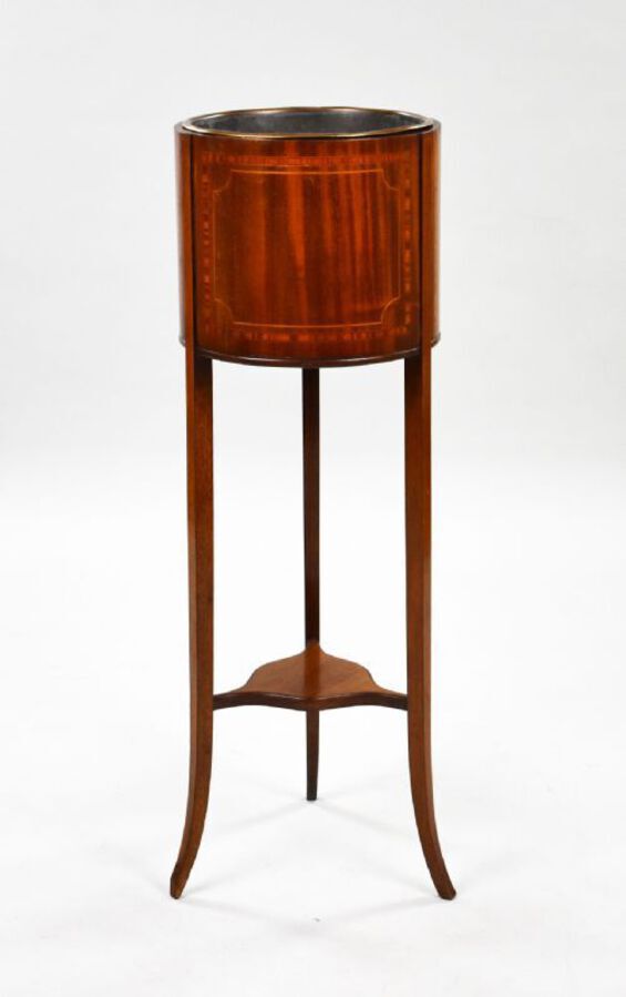 Edwardian Mahogany and Inlaid Jardinière/Plant Stand