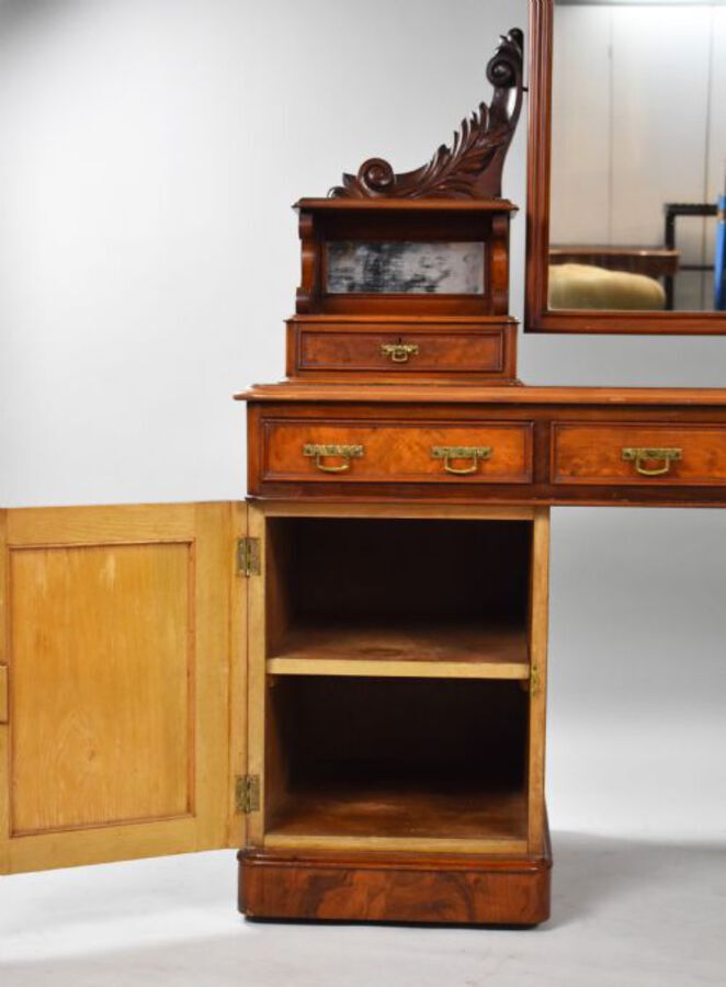 Antique Victorian Burr Walnut Dressing Table