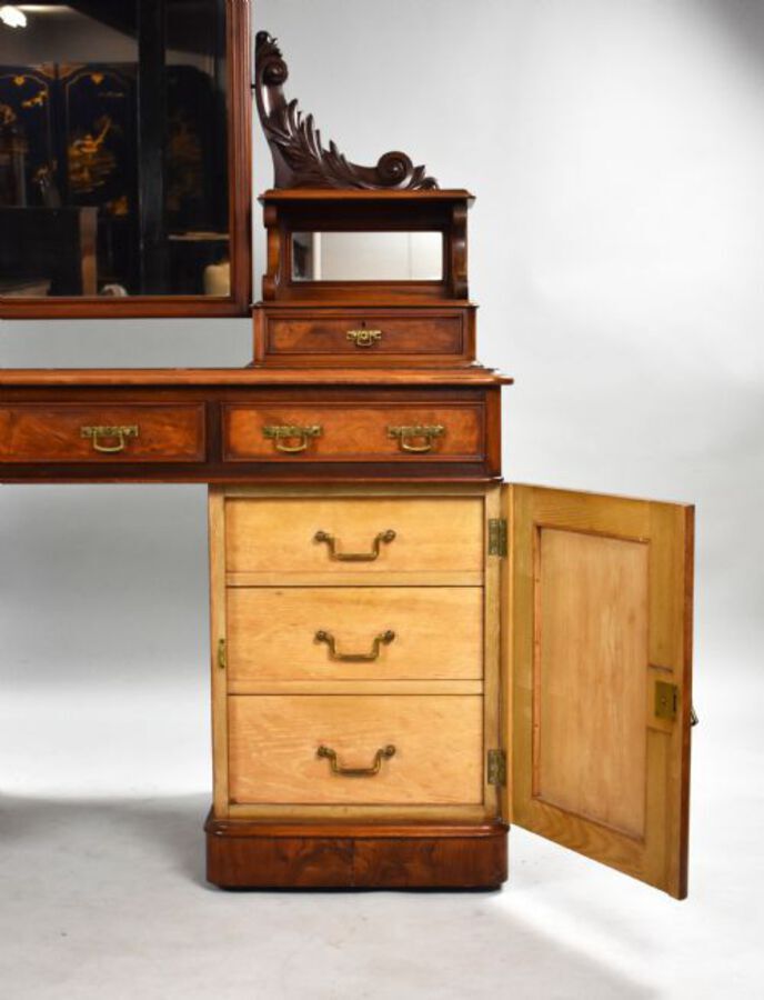 Antique Victorian Burr Walnut Dressing Table