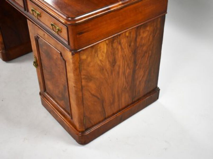 Antique Victorian Burr Walnut Dressing Table