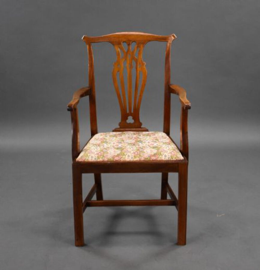 Antique Set of 8 Antique Mahogany Dining Chairs