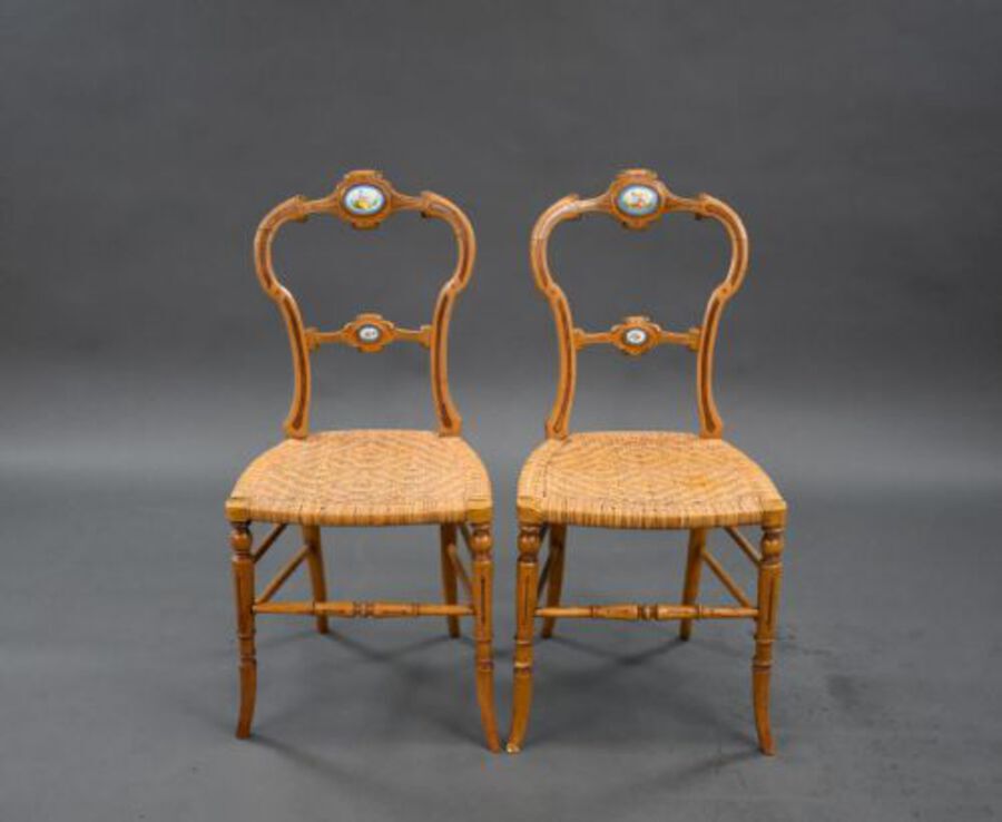 Antique Pair of Victorian Walnut Salon Chairs