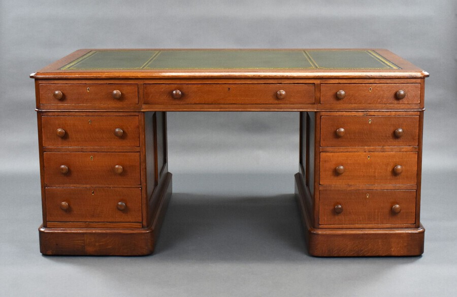 Victorian Oak Partners Desk