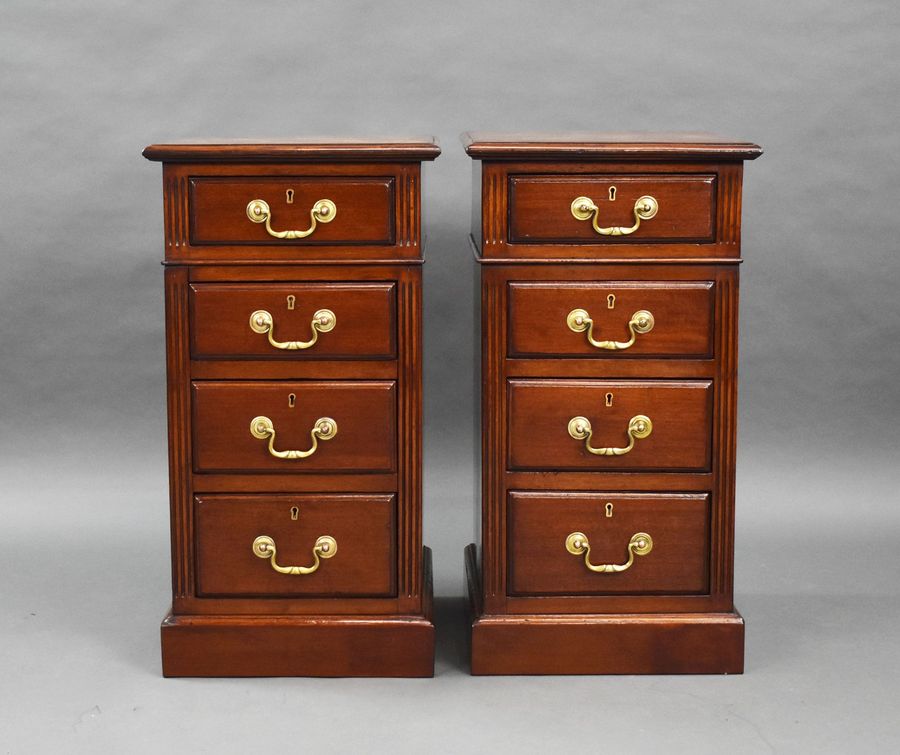 Antique Pair of Edwardian Mahogany Bedside Chests