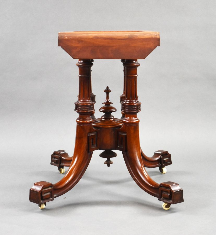 Antique Victorian Burr Walnut Oval Loo Table