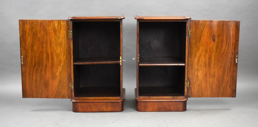 Antique Pair of Victorian Burr Walnut Bedsides