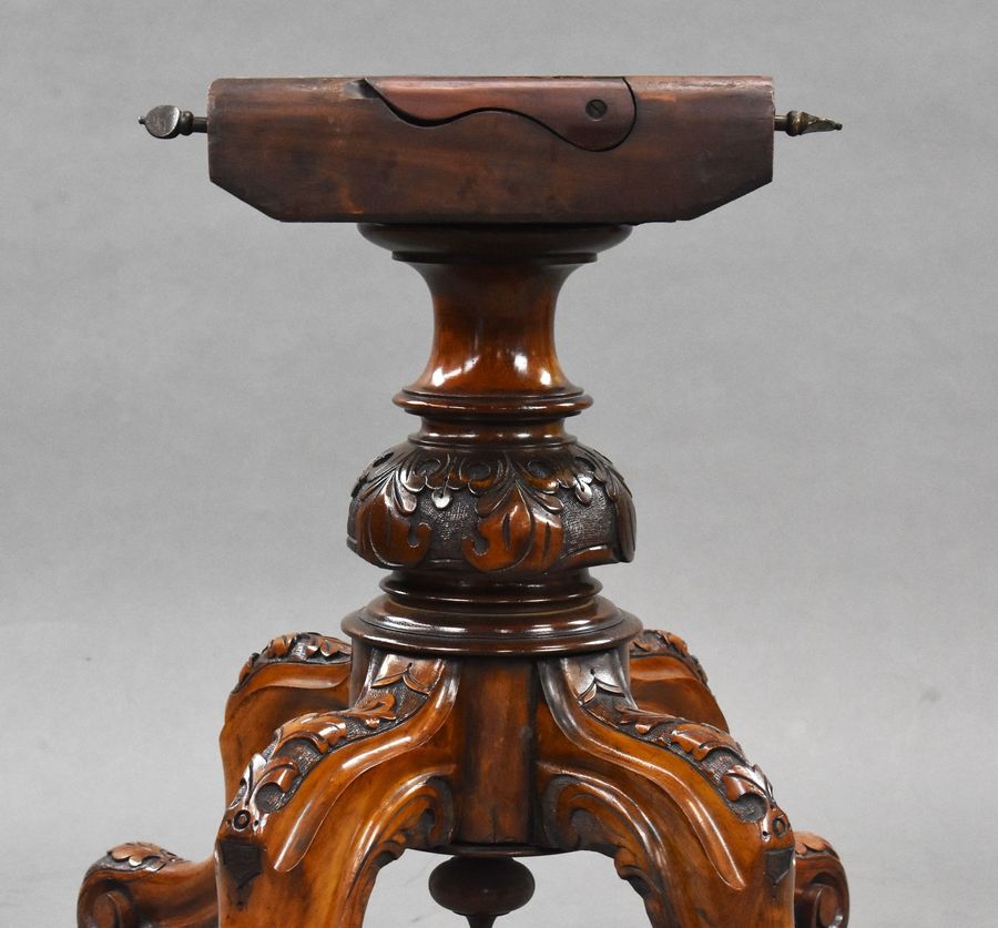 Antique Victorian Burr Walnut Oval Loo Table