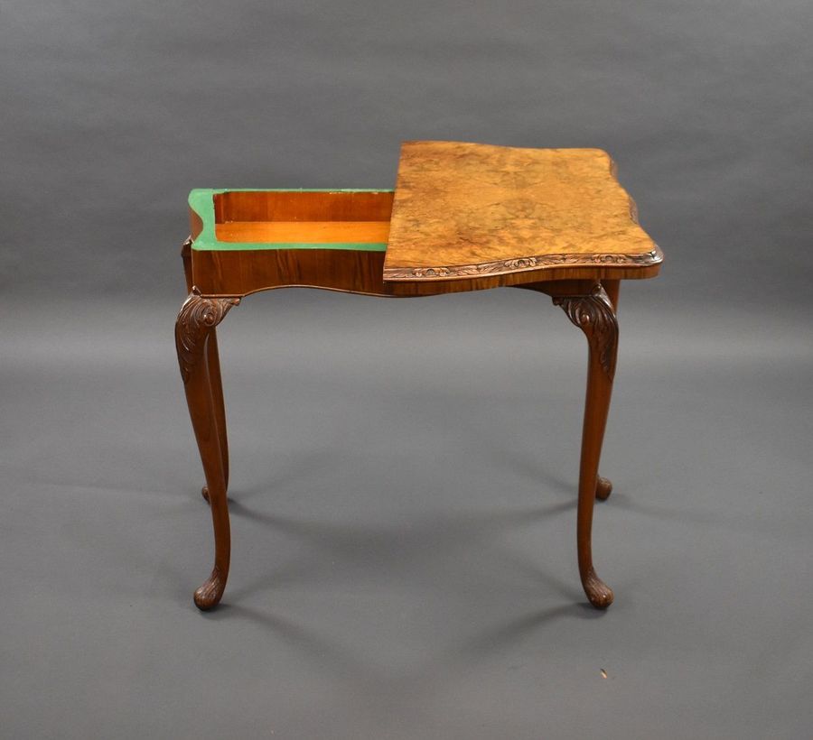 Antique 1930 Walnut Card Table