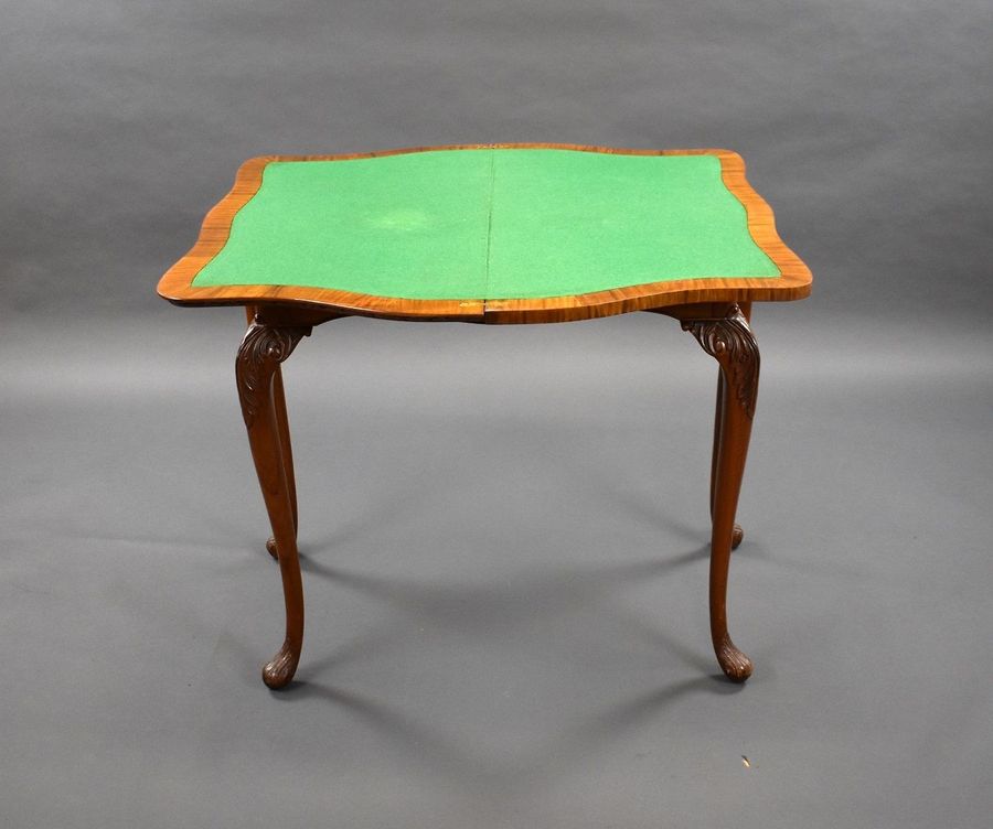 Antique 1930 Walnut Card Table