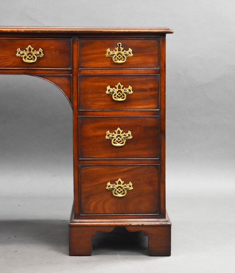 Antique George III Mahogany Kneehole Desk