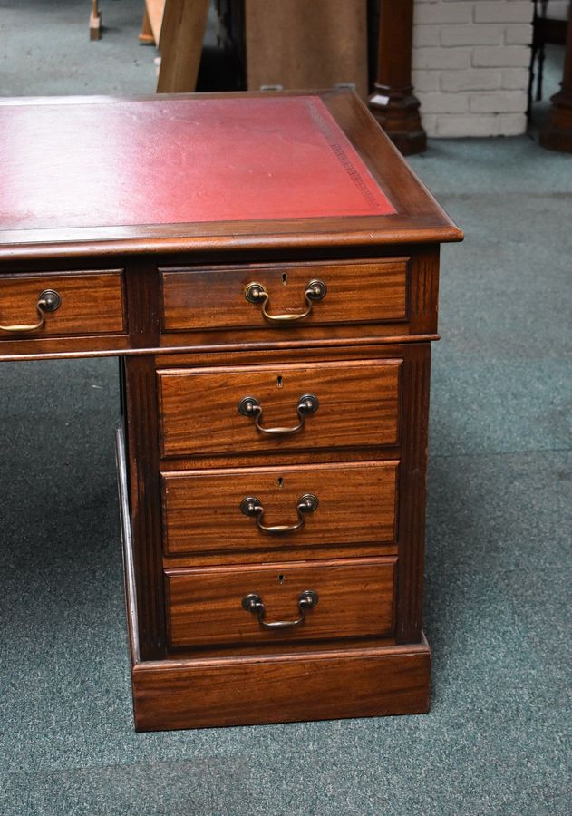 Antique Victorian Mahogany Pedestal Desk