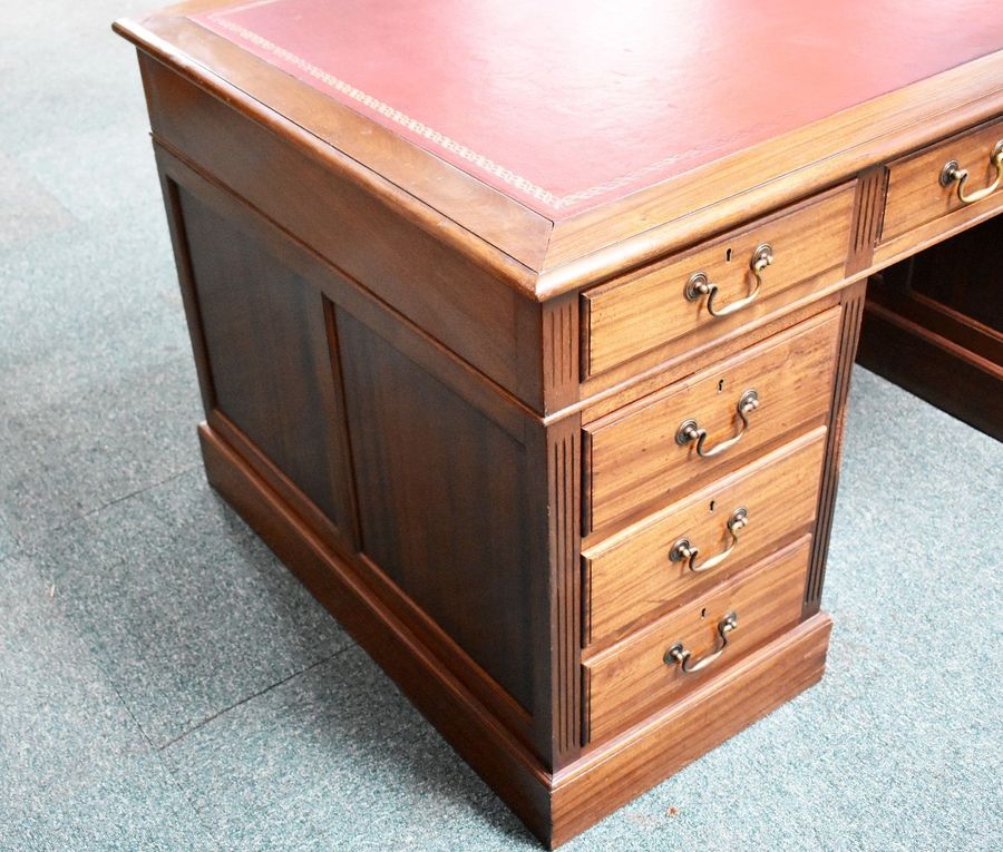 Antique Victorian Mahogany Pedestal Desk