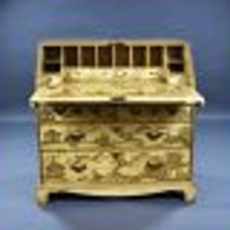 Antique 18th Century Chinoiserie Bureau