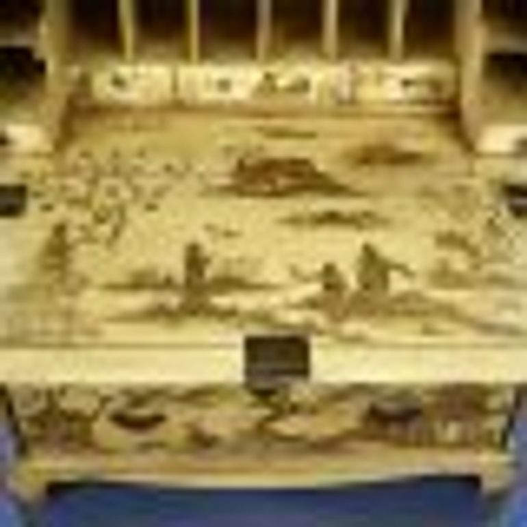 Antique 18th Century Chinoiserie Bureau