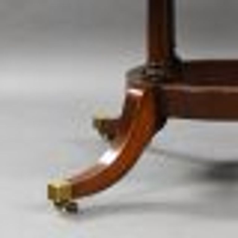 Antique Circular Mahogany Extending Table