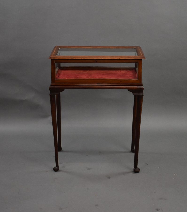 Antique Edwardian Mahogany Bijouterie/Treasure Table