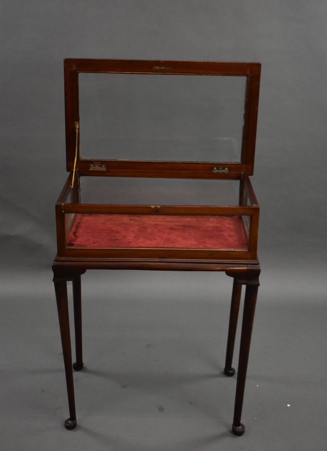 Antique Edwardian Mahogany Bijouterie/Treasure Table