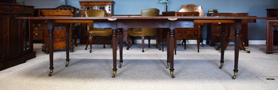 Antique Regency Mahogany Extending Dining Table