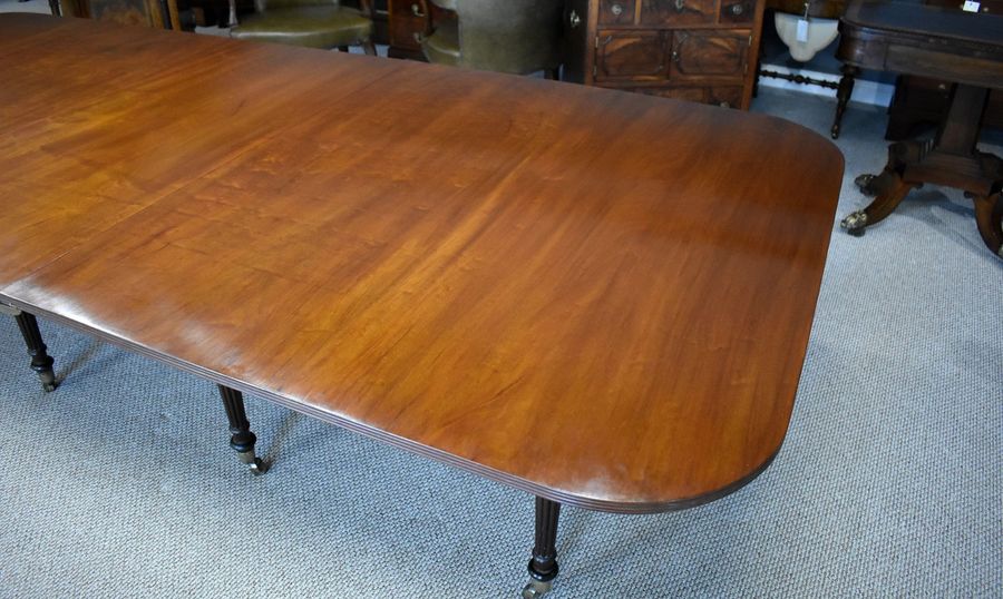 Antique Regency Mahogany Extending Dining Table