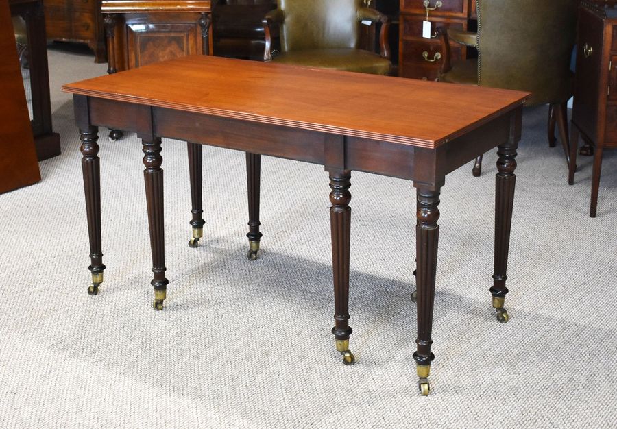 Antique Regency Mahogany Extending Dining Table