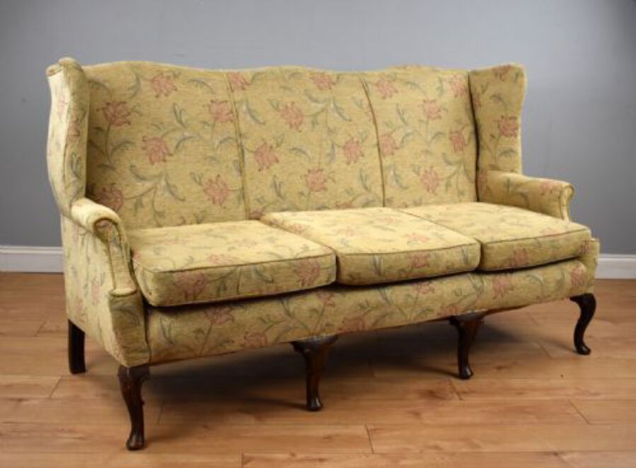 Antique queen on sale anne sofa