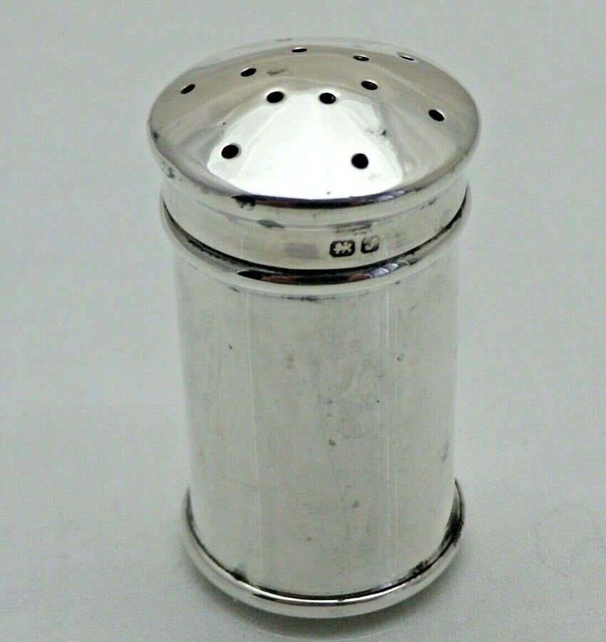 Antique Solid Silver Round Cylindircal Formed Pepper Pot Pepperette (1891/A/VVY)