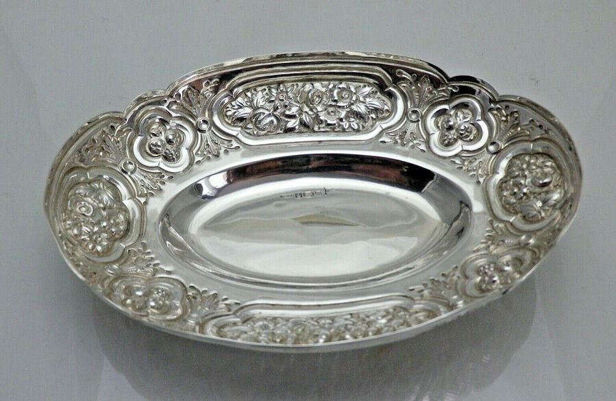 Antique Sterling Solid Silver Heavily Embossed Oval Bowl Sheff 1891 (1657/9/GSY)