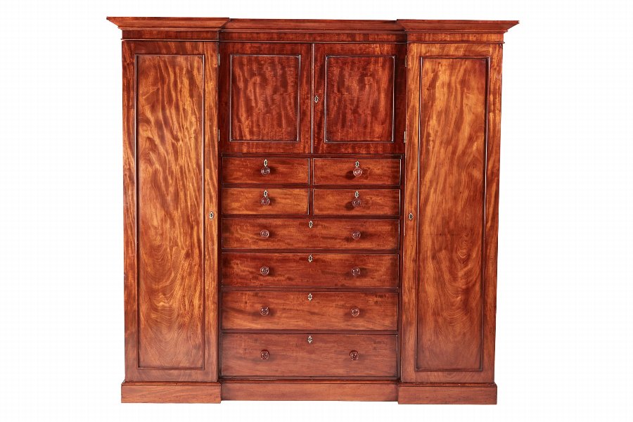 Large William IV Quality Mahogany Wardrobe