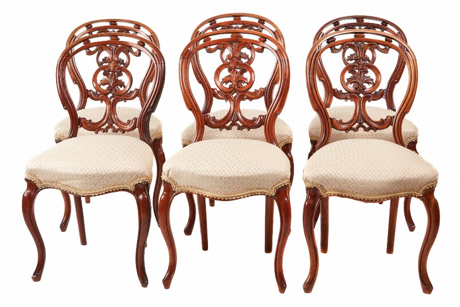 Quality set of Six Victorian carved walnut dining chairs
