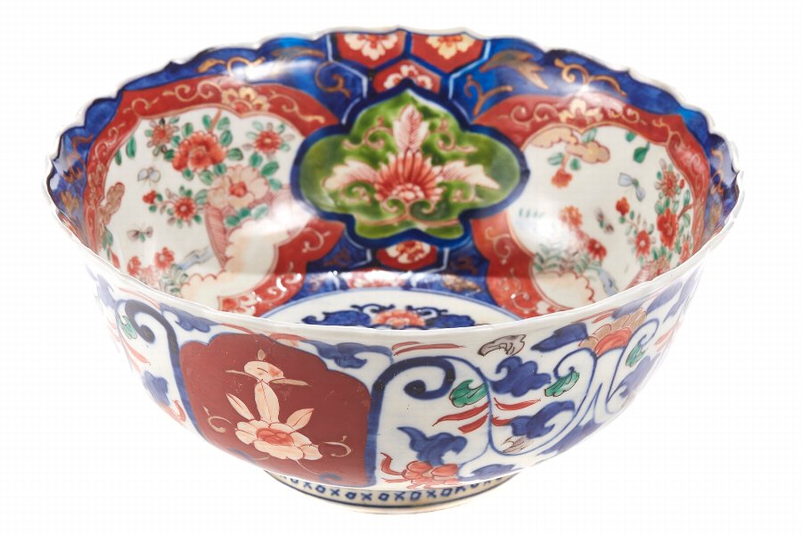 Antique Japanese Imari Lotus Shaped Bowl c.1880