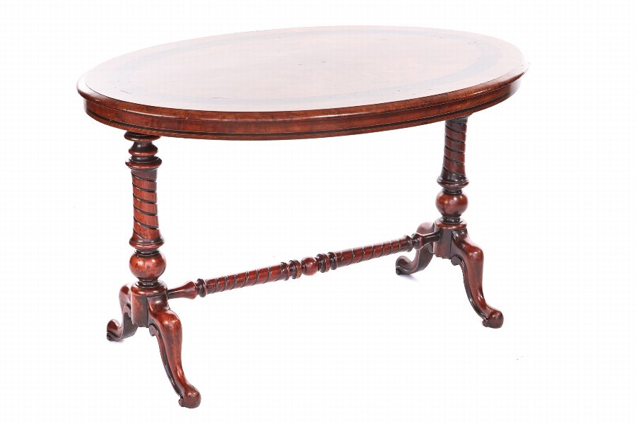 Fantastic Quality Victorian Walnut Oval Top Centre Table