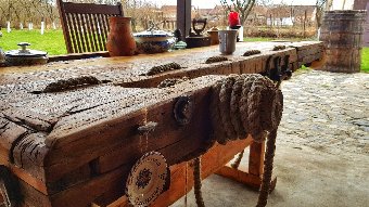 Antique Antique carpenter work bench 