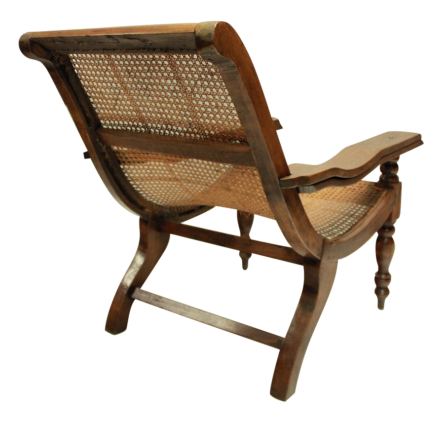 Antique A LARGE XIX CENTURY SOLID TEAK PLANTATION CHAIR 1 ...