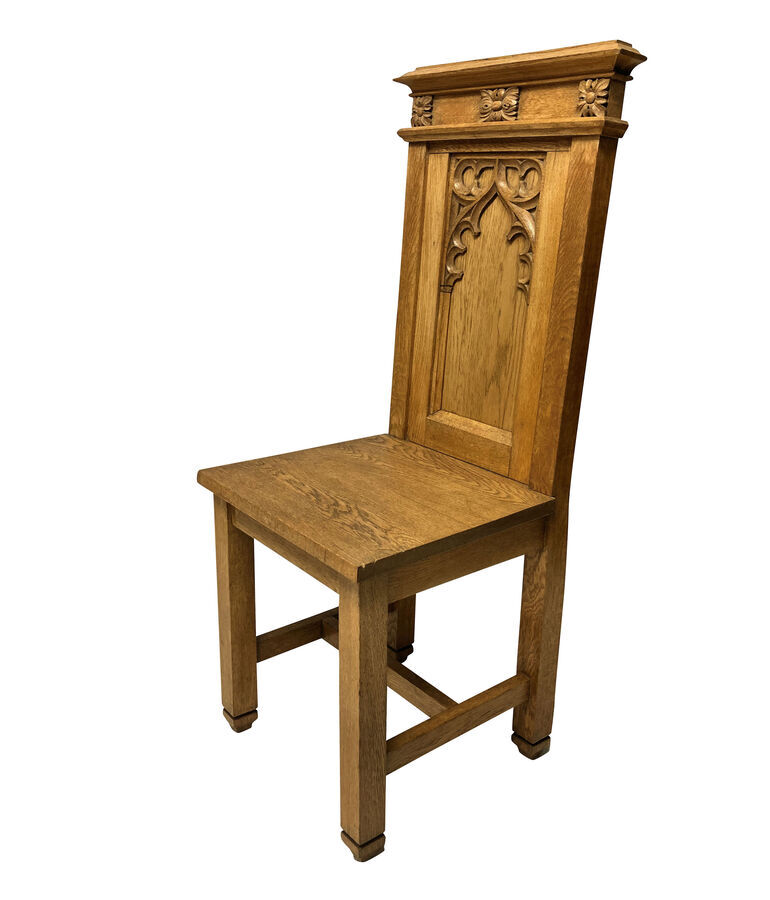 Antique A SET OF FOUR ENGLISH OAK GOTHIC HALL CHAIRS