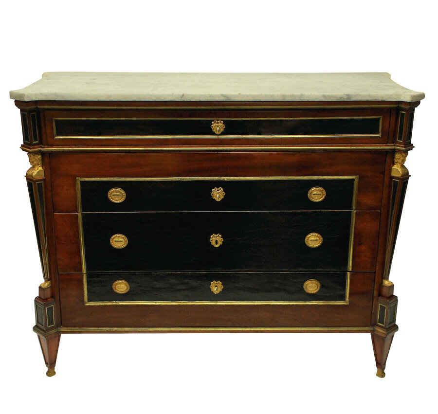 A FINE RUSSIAN NEO-CLASSICAL COMMODE