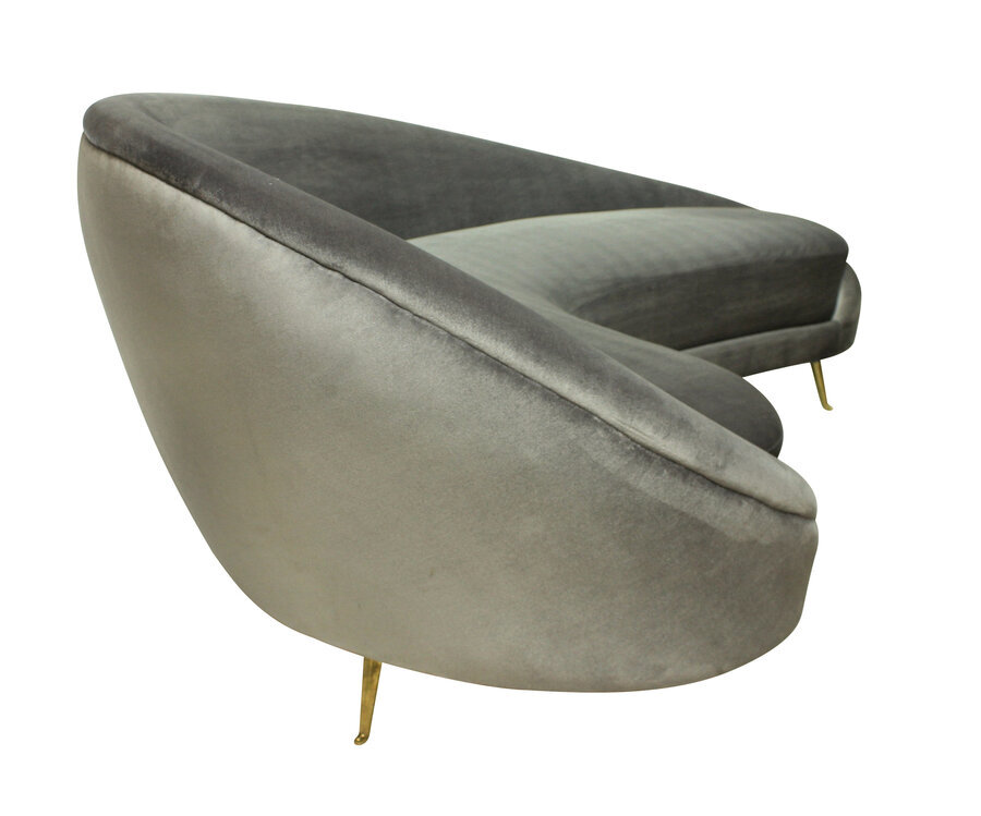 Antique A CURVED SCULPTURAL SOFA BY ICO PARISI