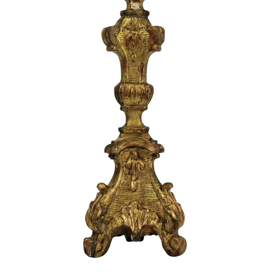 Antique AN ITALIAN XVIII CENTURY GILT WOOD LAMP