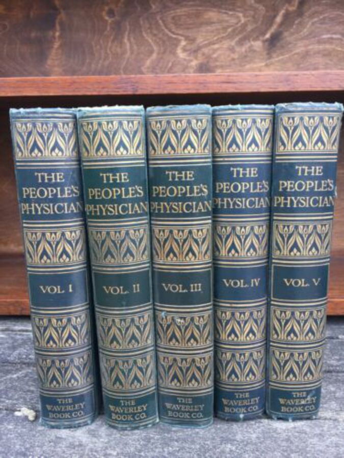 RARE 5 VOLUME SET THE PEOPLES PHYSICIAN THE WAVERLEY BOOK CO