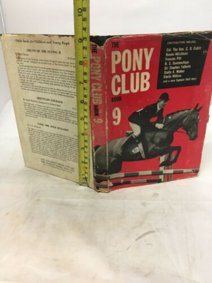 Vintage Book ‘ The Pony Club Book’ No 9.