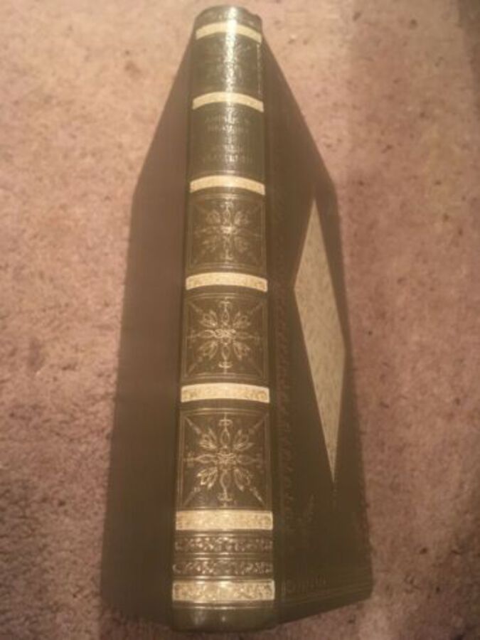 Beautiful Heron Book Queen Elizabeth Of England John E N Hearsey 1969