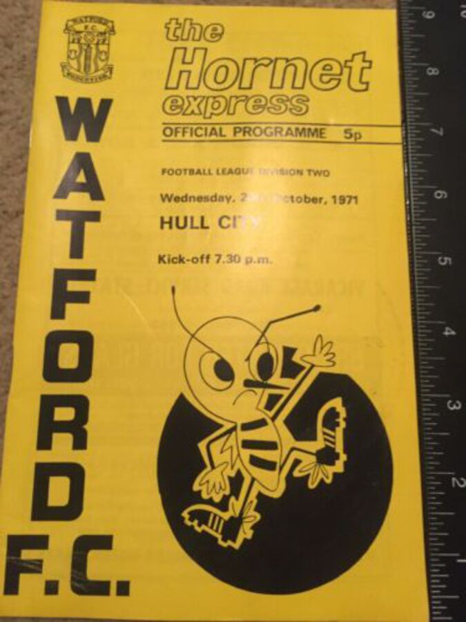 Watford Football Club Programme 20th October 1971 Division 2 Hull City