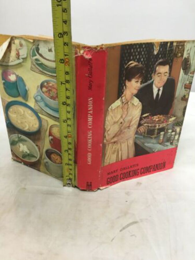Vintage Book ‘Good Cooking Companion’ By Mary Gallati’s