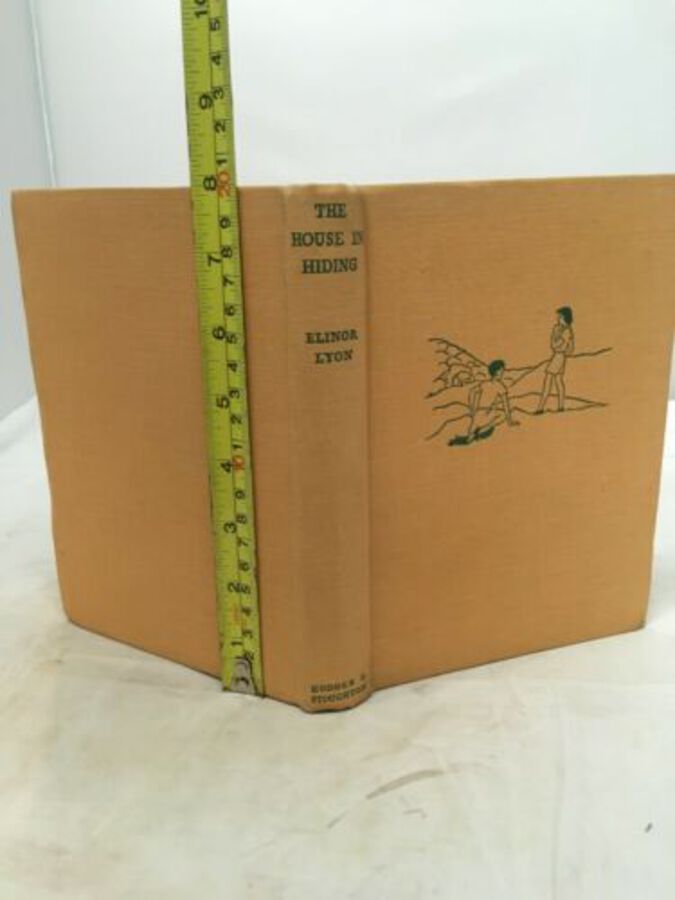 Vintage Book ‘The House In Hiding’ By Elinor Lyon 1st Edition 1950